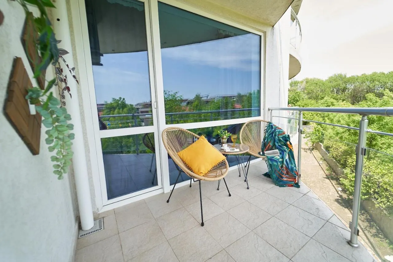 Design Studio In Atlantis Resort&Spa, Burgas Airport Apartment