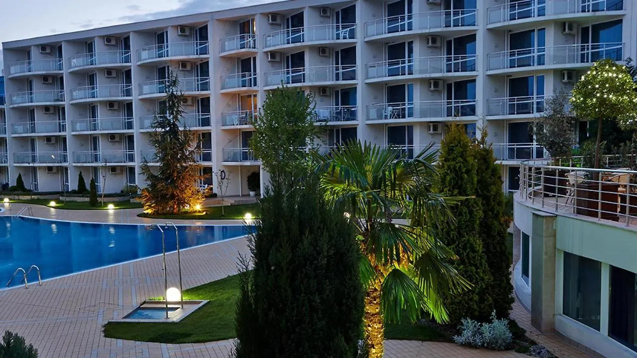 Design Studio In Atlantis Resort&Spa, Burgas Airport 0*,
